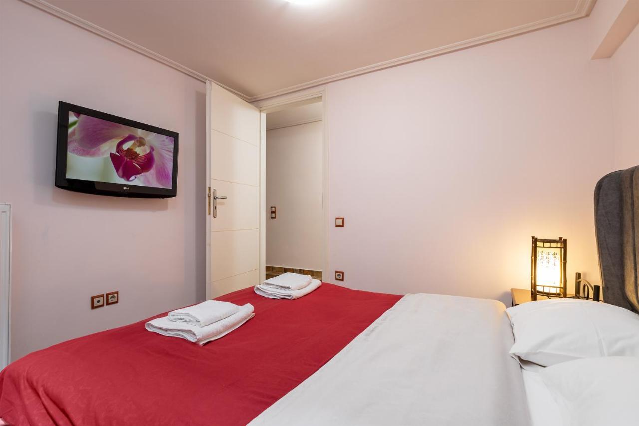 Filippos Acharnes Apartamento Exterior foto